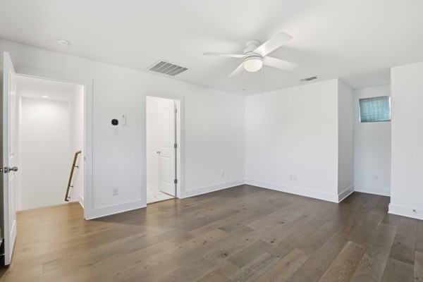 2825 Townsend Dr #1 - Photo 4 of 30