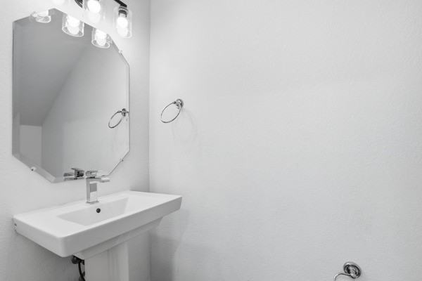 2825 Townsend Dr #1 - Photo 7 of 30