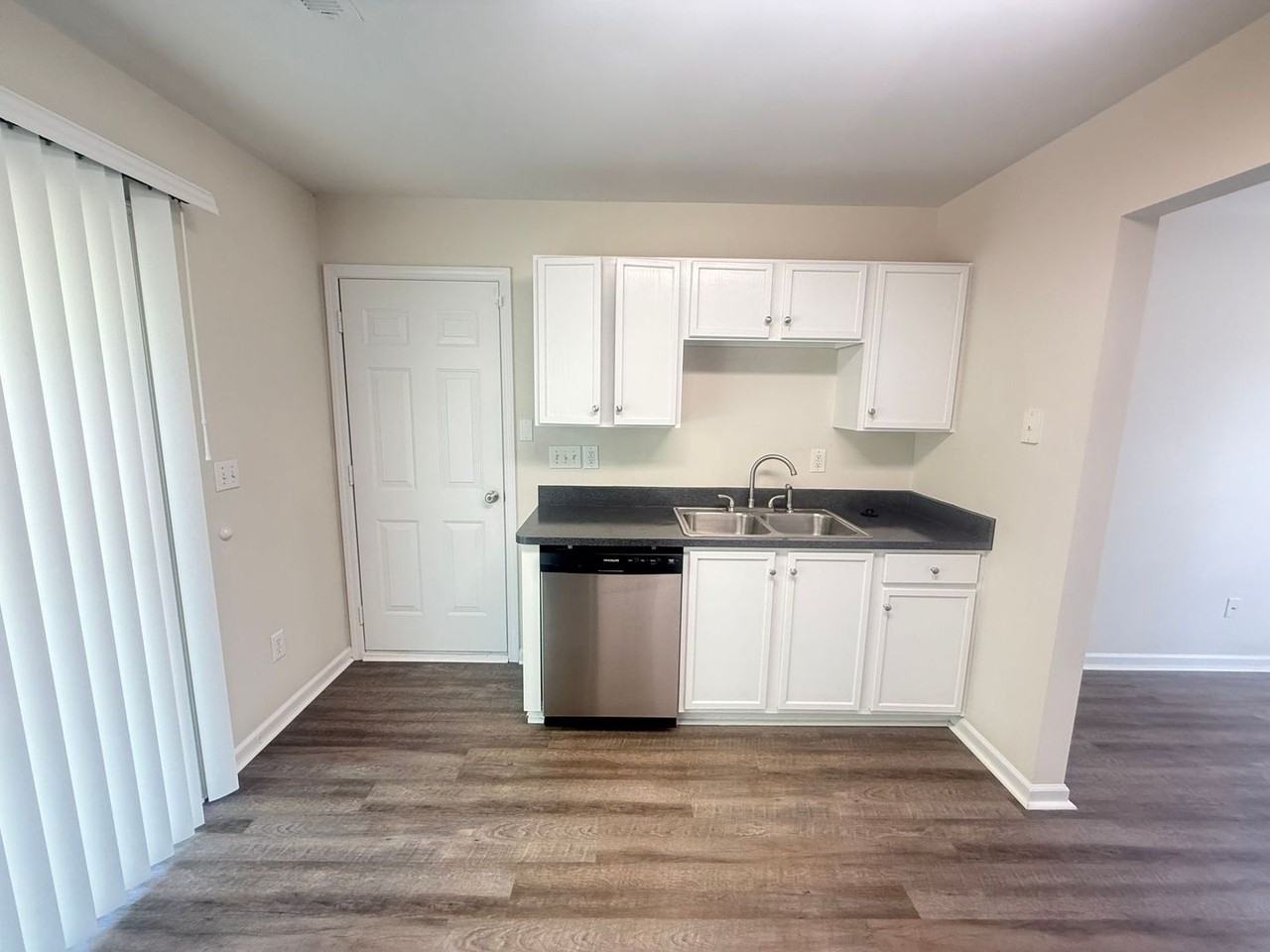 1620 Tate Rd - Photo 6 of 26