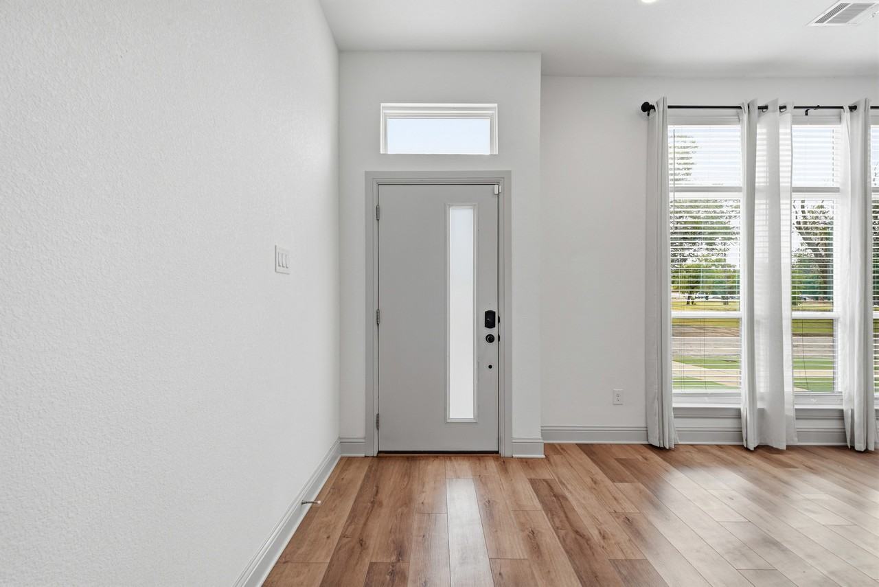 3126 Wayside Ave #1 - Photo 4 of 42