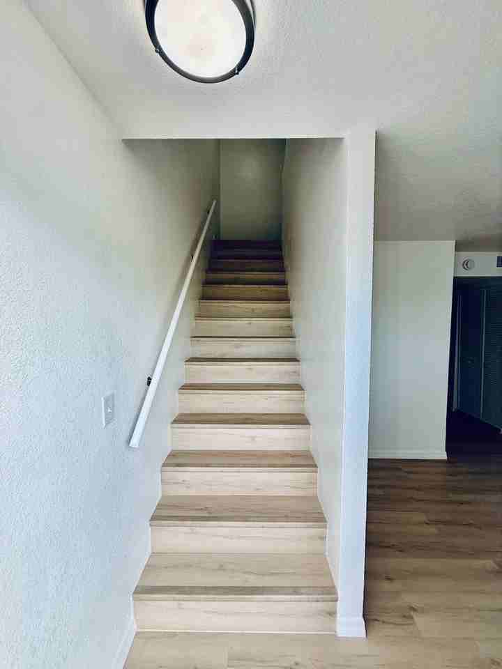 2278 W New Haven Ave - Photo 3 of 21