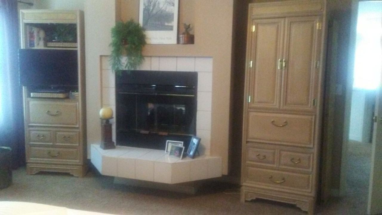 1728 N Hunters Rdg - Photo 4 of 6