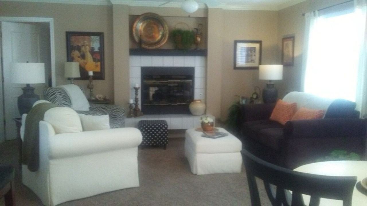 1728 N Hunters Rdg - Photo 5 of 6