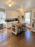 featured image of 102 N Main Ave