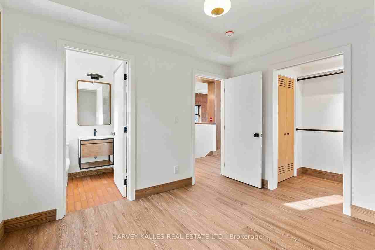 663 Greenwood Avenue - Photo 7 of 23
