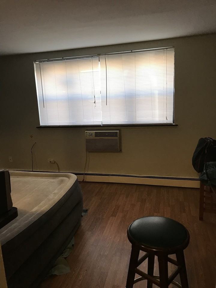5750 N. Kenmore - Photo 3 of 3