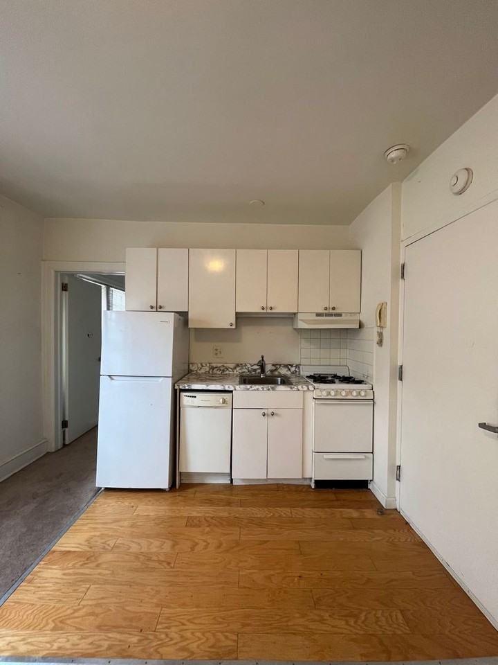 332 S 17th St ## 34