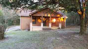 featured image of 4334 Fairview Dr