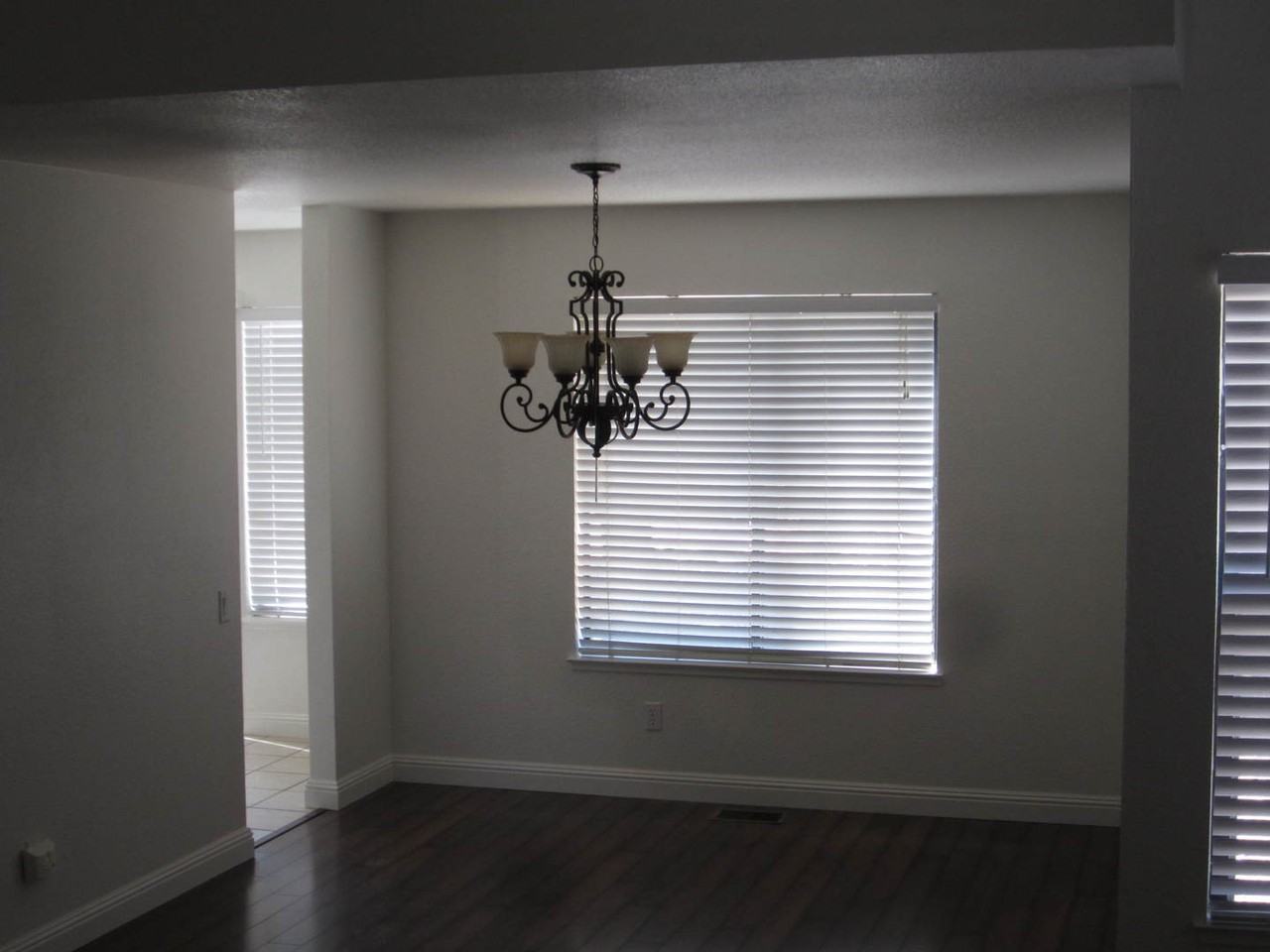 920 Doeskin Ter - Photo 3 of 29