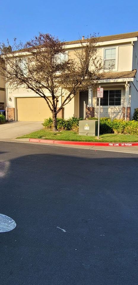 501 Oasis Valley Ct - Photo 2 of 50