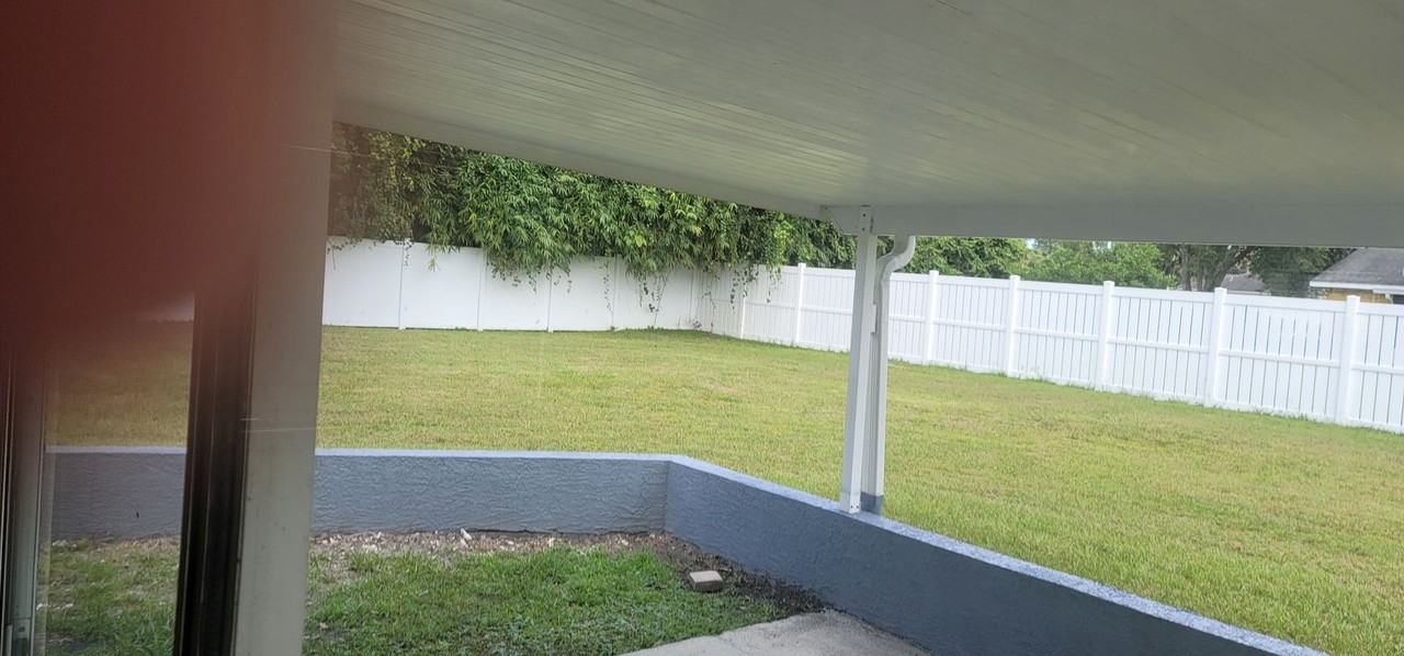 1735 Hontoon Rd - Photo 5 of 14