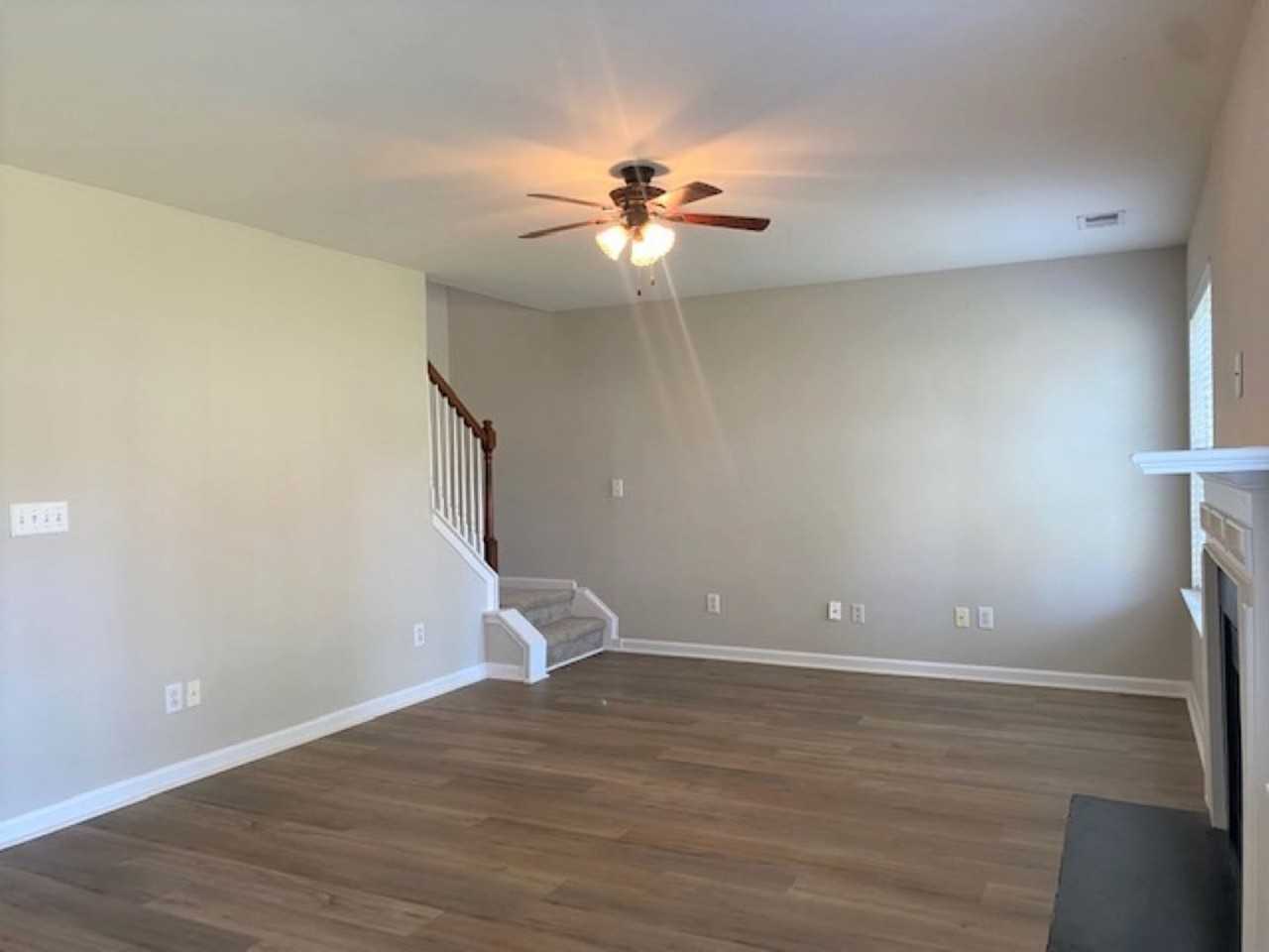 120 Coxton Mill Ln - Photo 4 of 22