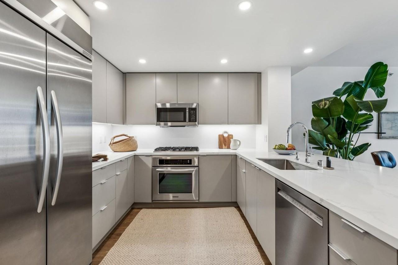 330 Mission Bay Blvd N #509 - Photo 7 of 30