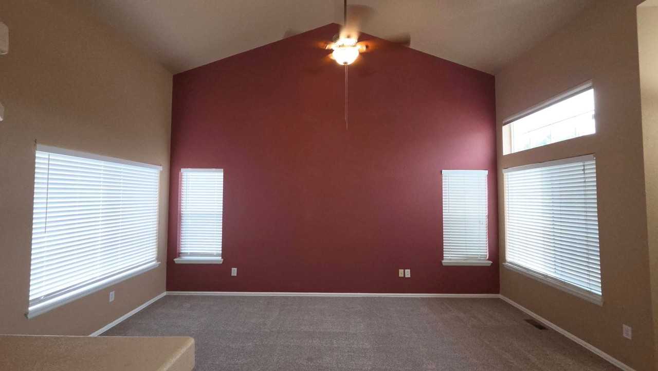 5343 Arroyo St - Photo 4 of 47