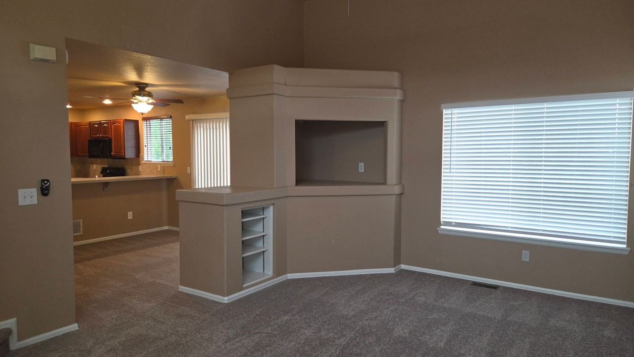 5343 Arroyo St - Photo 5 of 47