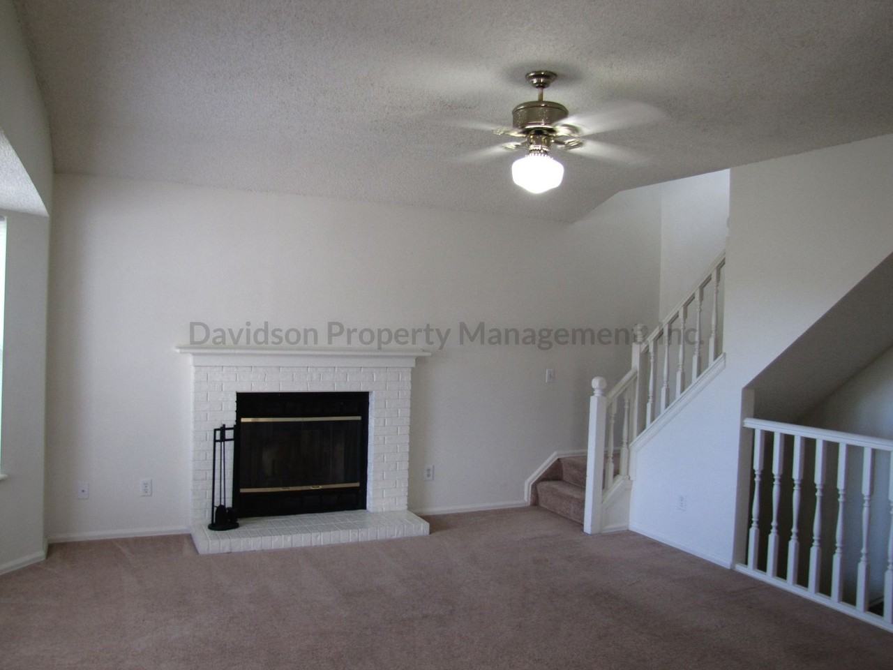 4580 Ramblewood Dr - Photo 2 of 19