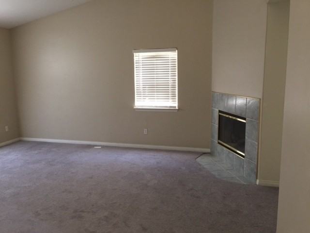 9621 Staffordshire Way - Photo 4 of 23