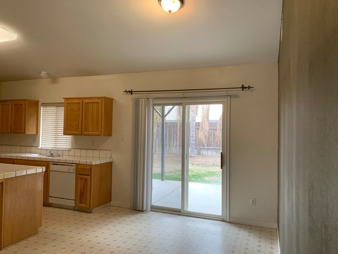 9621 Staffordshire Way - Photo 6 of 23