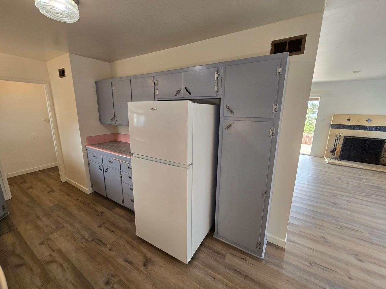 4947 Mount Ashmun Dr - Photo 7 of 17