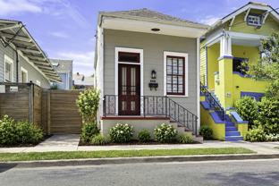 906 Marigny St #1 - Photo 1 of 1