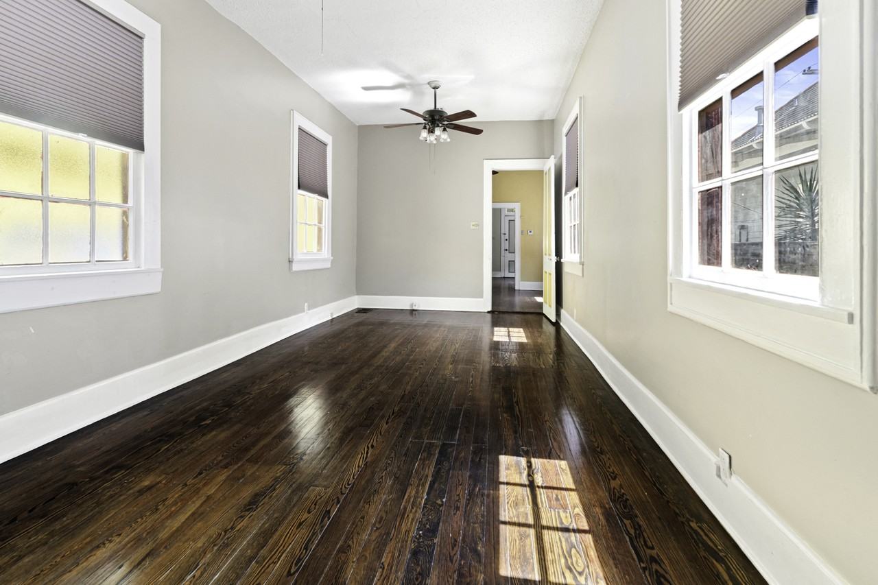 906 Marigny St #1 - Photo 6 of 13