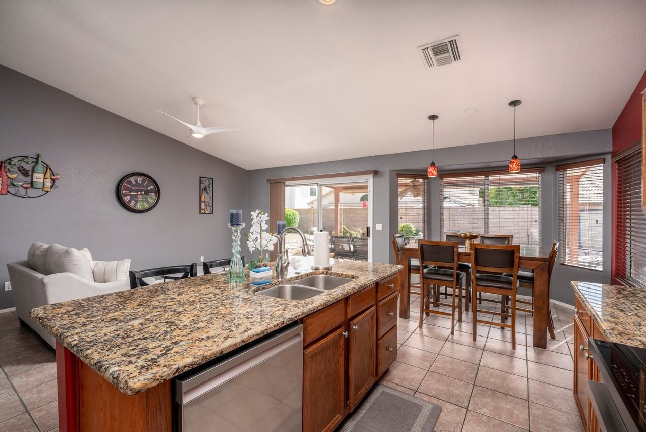 5617 W Blackhawk Dr #1 - Photo 3 of 21