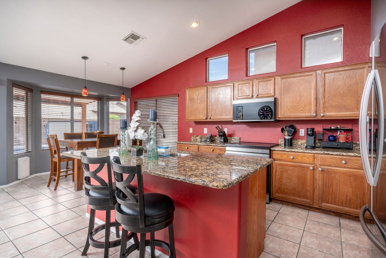 5617 W Blackhawk Dr #1 - Photo 5 of 21