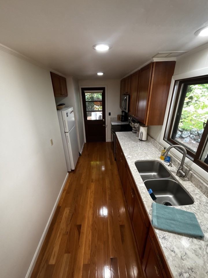 20 Brookhurst Ln E #1 - Photo 5 of 35