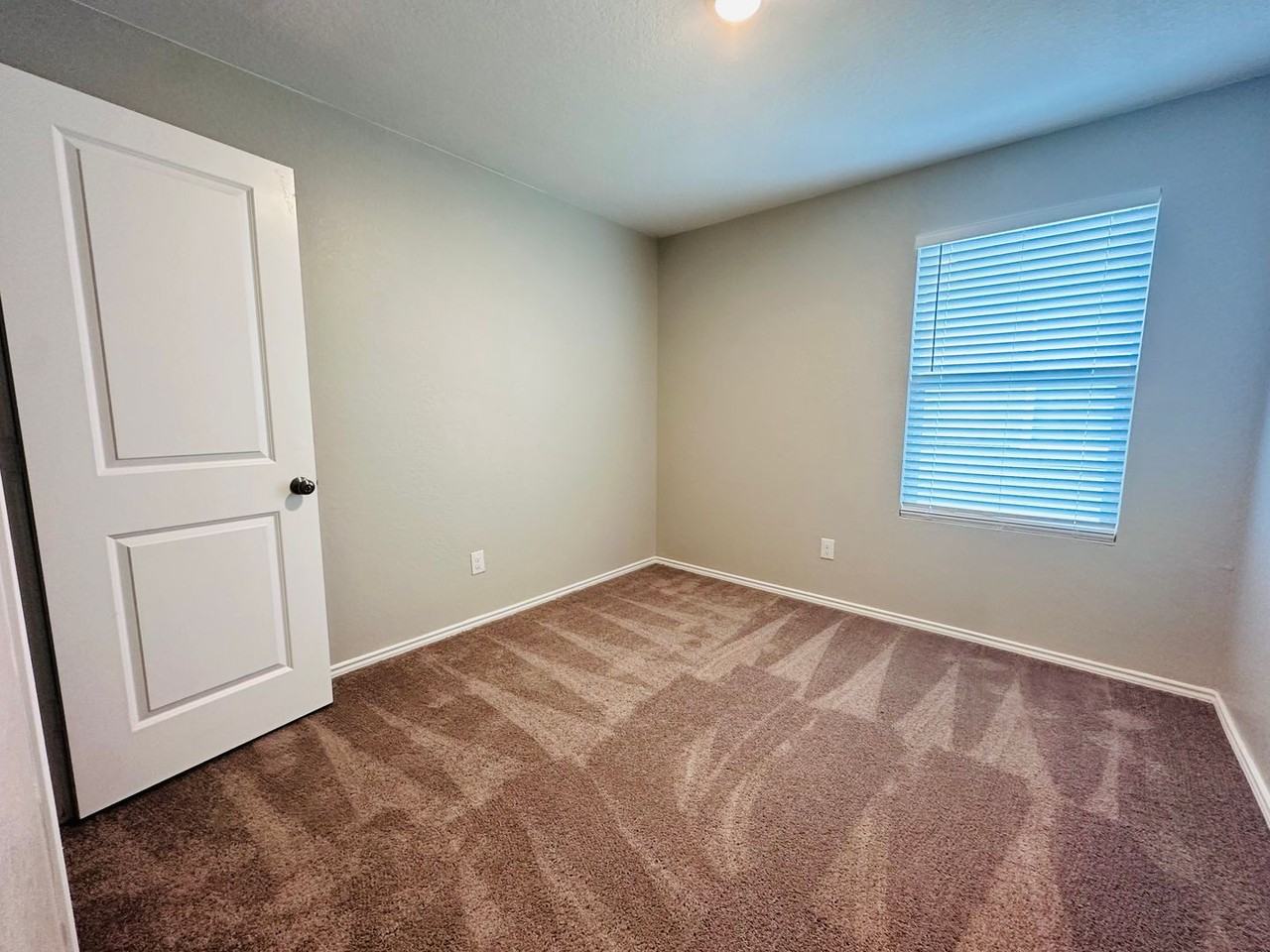 20452 Fire Stone - Photo 7 of 19