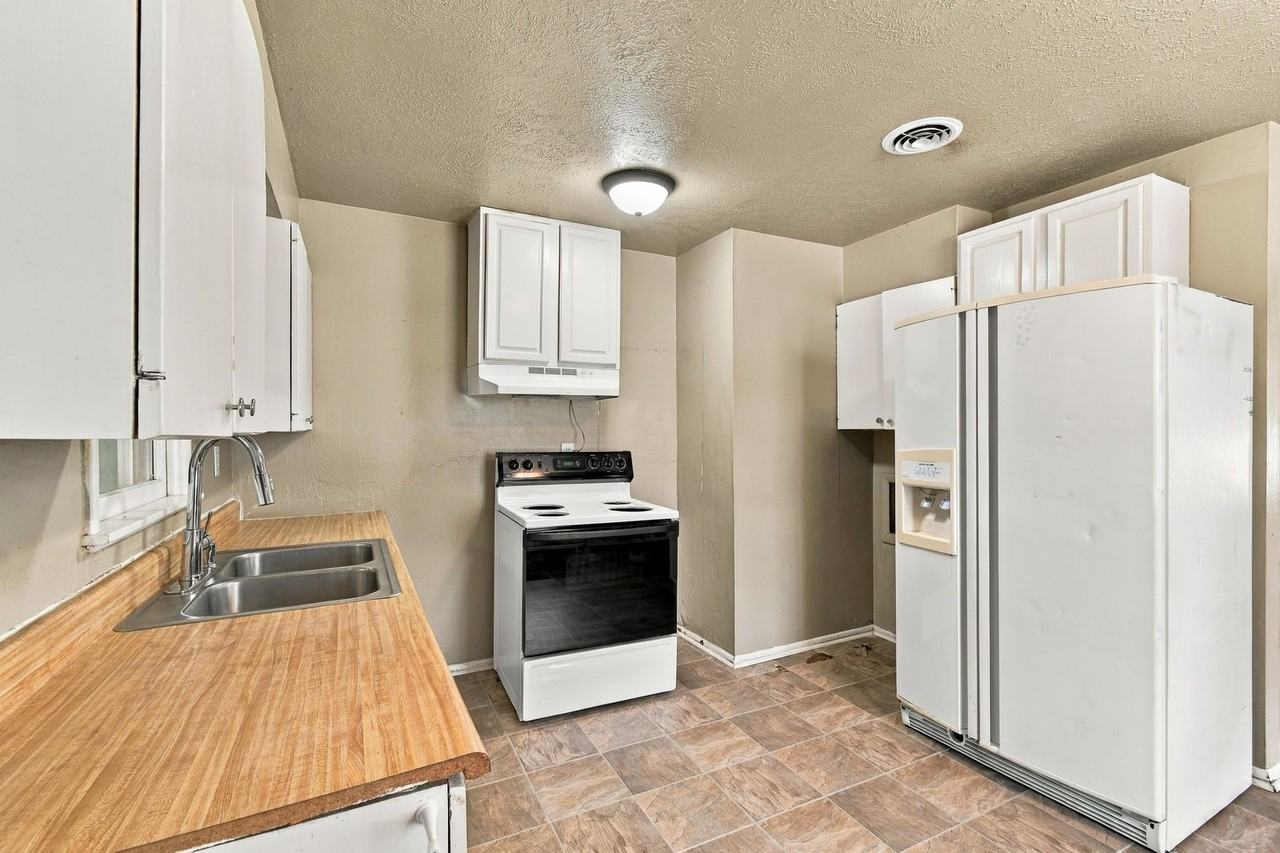 504 Se Elmhurst Ave - Photo 5 of 21