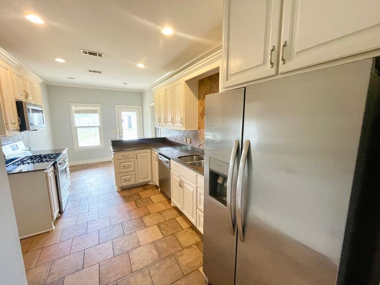 101 Bear Creek Ct - Photo 7 of 22