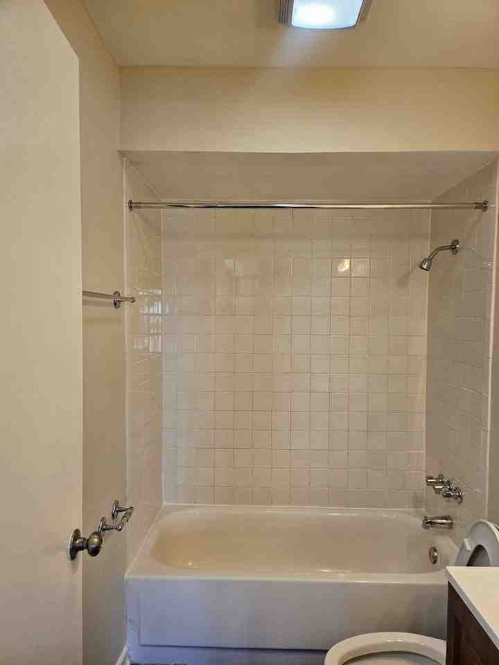 1100 Light Rd - Photo 7 of 16