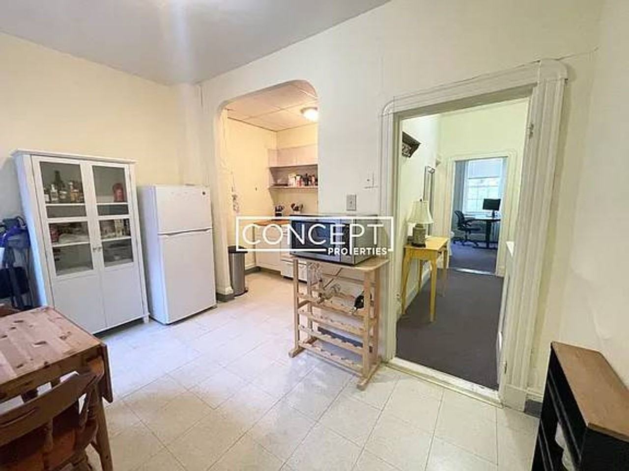 33 Phillips St - Photo 2 of 18