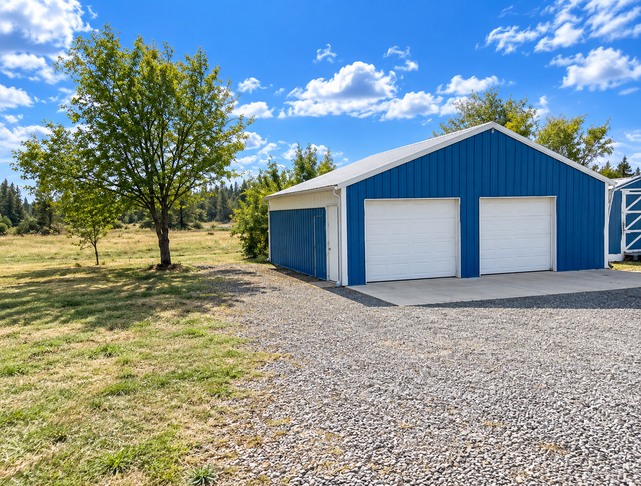 24115 S Pine Spring Rd - Photo 2 of 6
