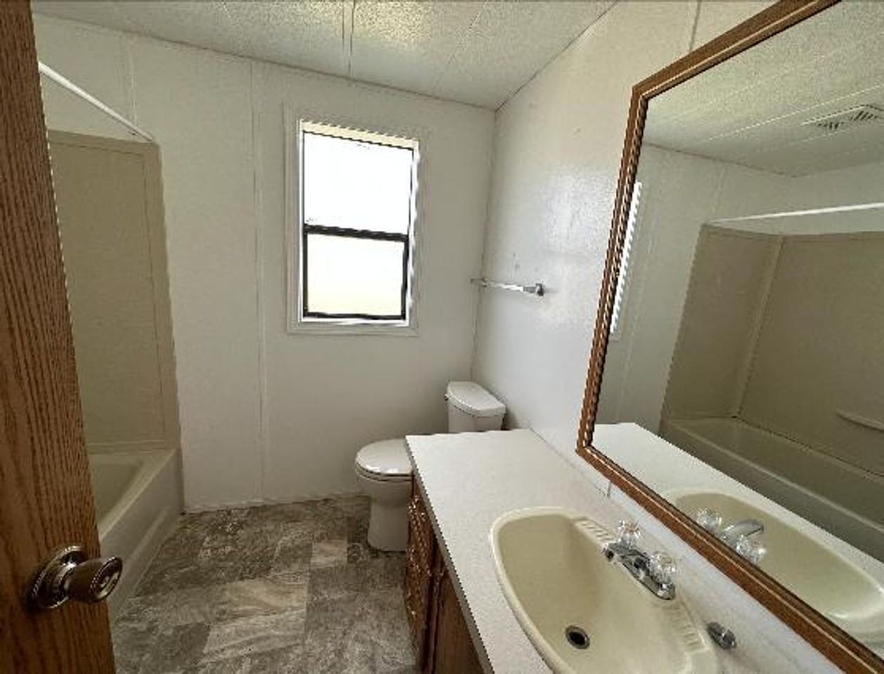 24115 S Pine Spring Rd - Photo 5 of 6