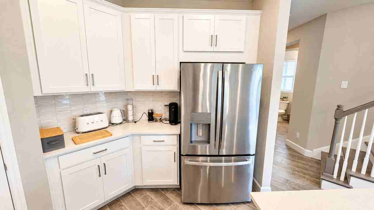 5419 Summit Gln - Photo 5 of 39