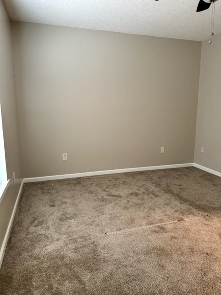 Charming 1-bedroom, 1-bath - Photo 7 of 16