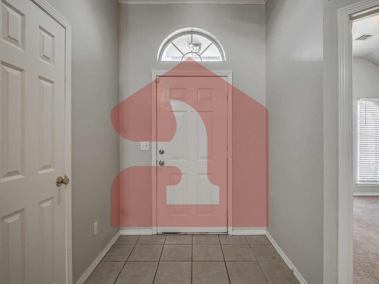 2701 Silvertree Dr #1 - Photo 5 of 45
