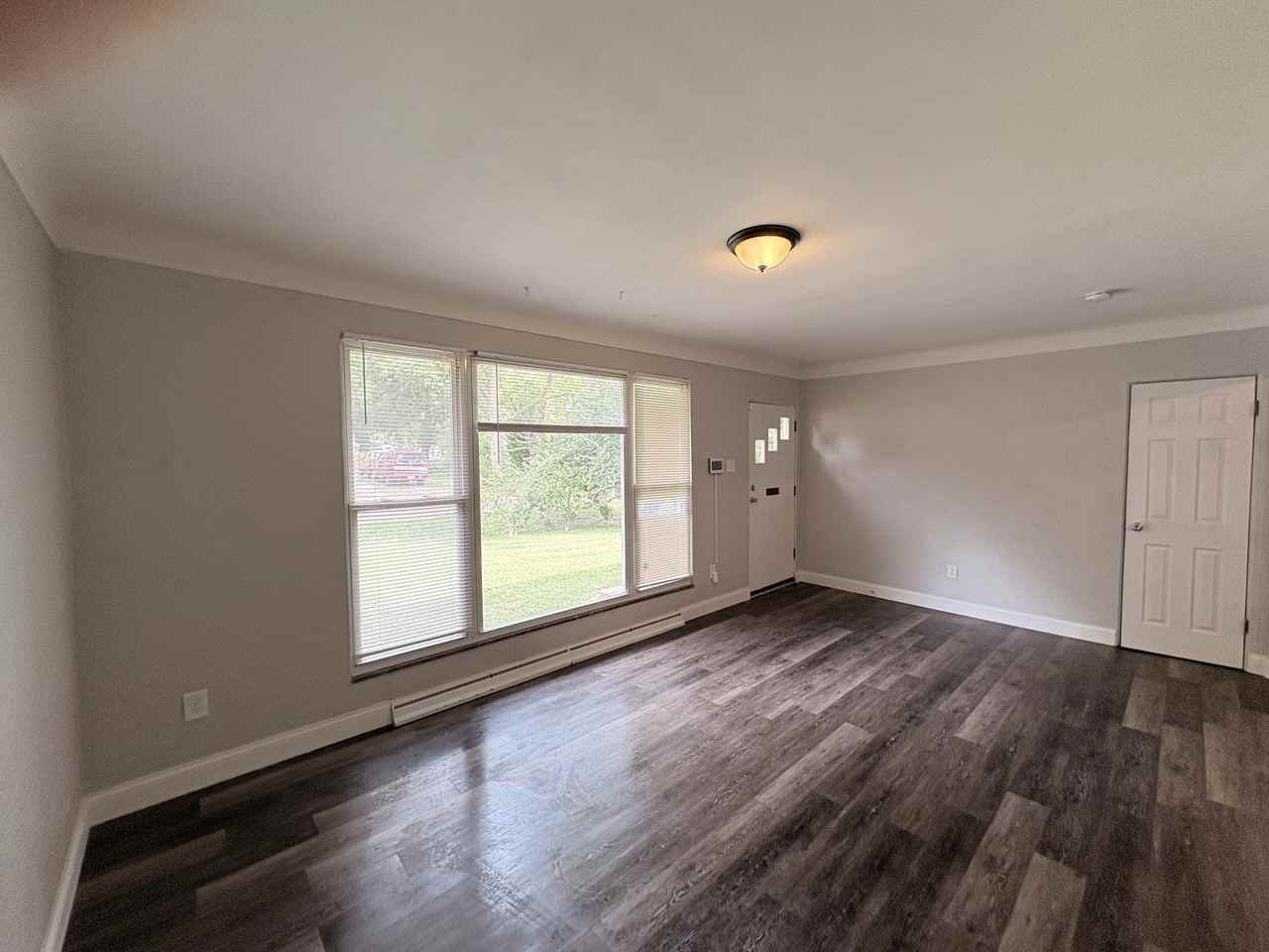 5 Spruce Dr #1 - Photo 3 of 20