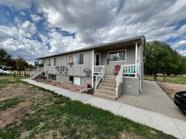 featured image of 1300 S Summit View Dr