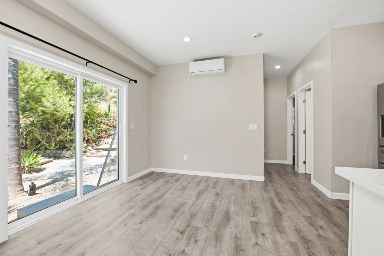 4951 Baja Ct - Photo 2 of 22