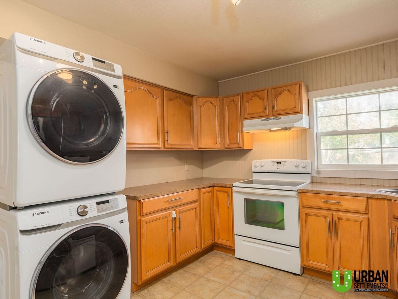 1517 E Mallon Ave - Photo 5 of 19