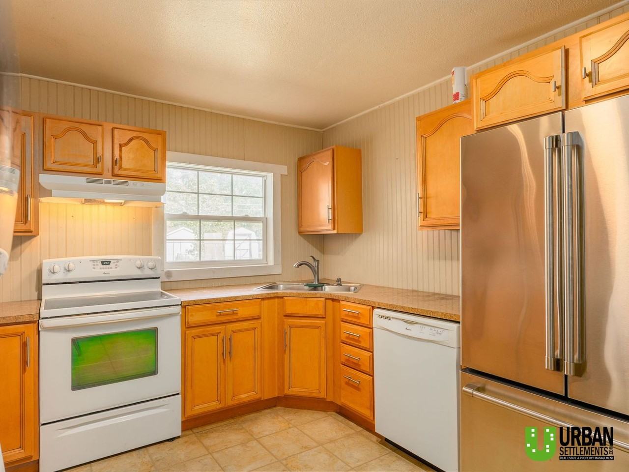 1517 E Mallon Ave - Photo 6 of 19