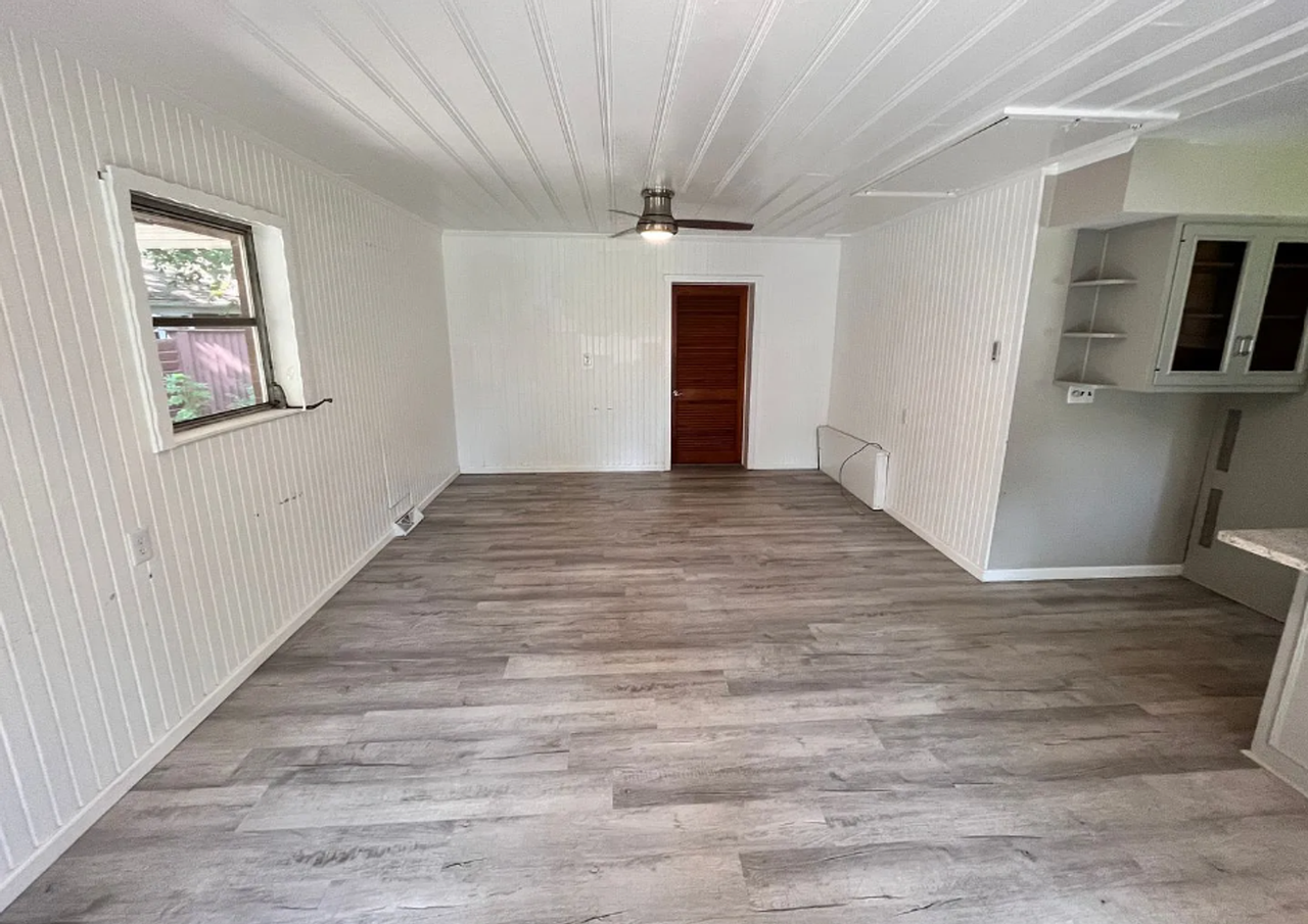 1705 Summit Dr - Photo 2 of 15