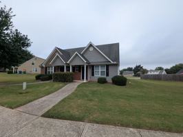 featured image of 385 Bridgewater Cir