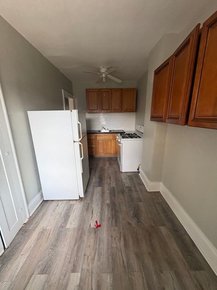 3507 Bosworth Rd - Photo 3 of 4