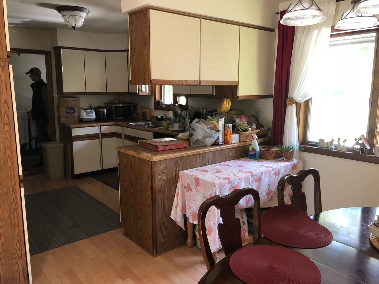 105 Givens Ln - Photo 4 of 17