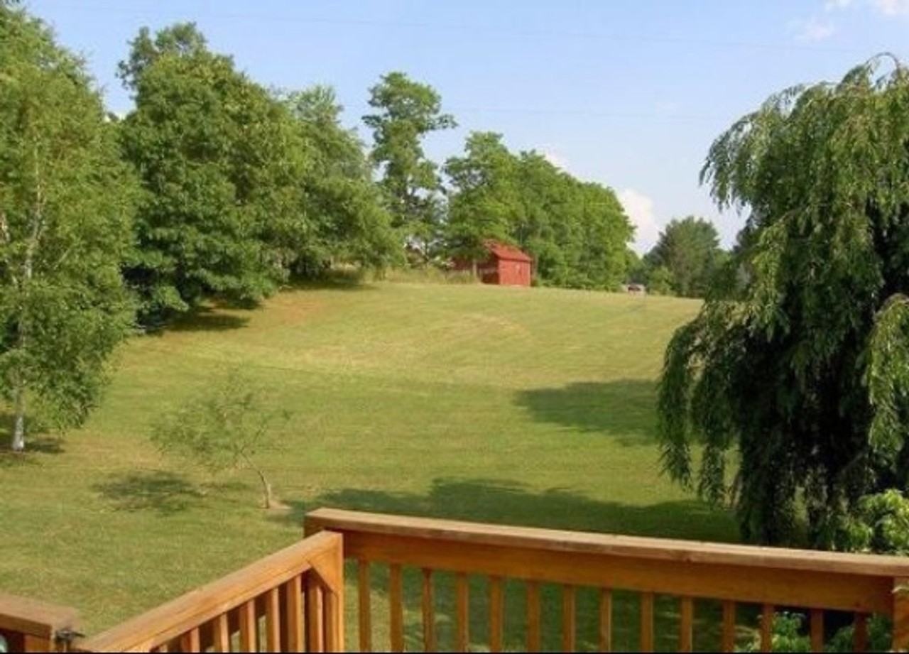 105 Givens Ln - Photo 7 of 17