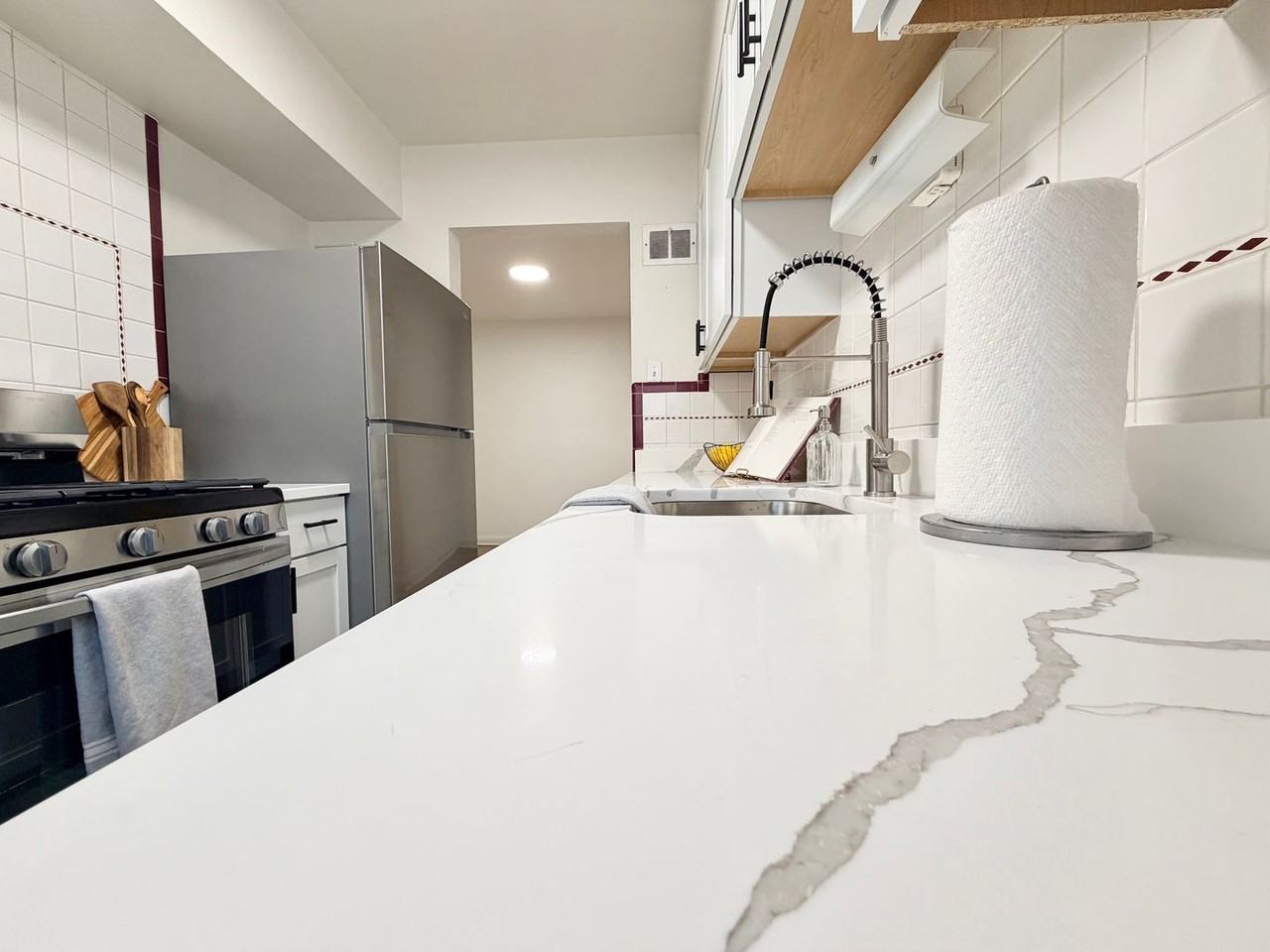 5839 5839 - 5841 Sunshine Drive - Photo 3 of 14