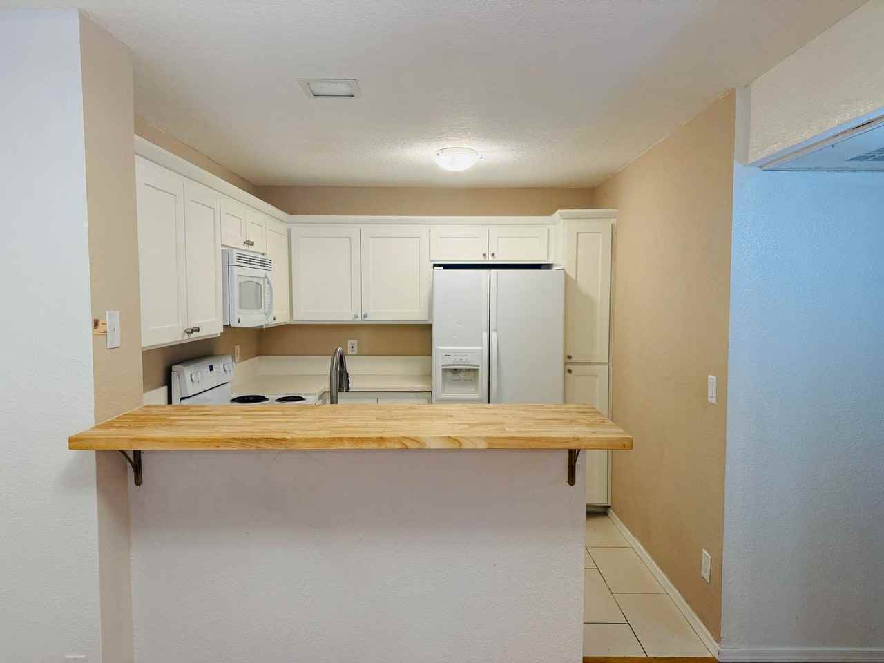 7614 E Callisto Cir - Photo 5 of 16